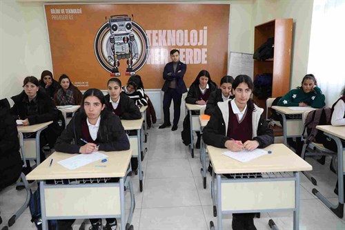 Başkale Gençlik Merkezimizdeyiz