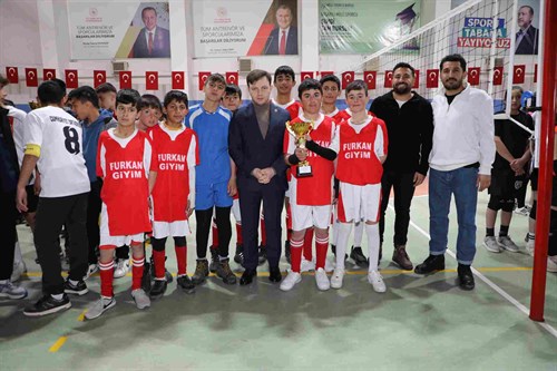 Ortaokullar Arası Voleybol Turnuvası